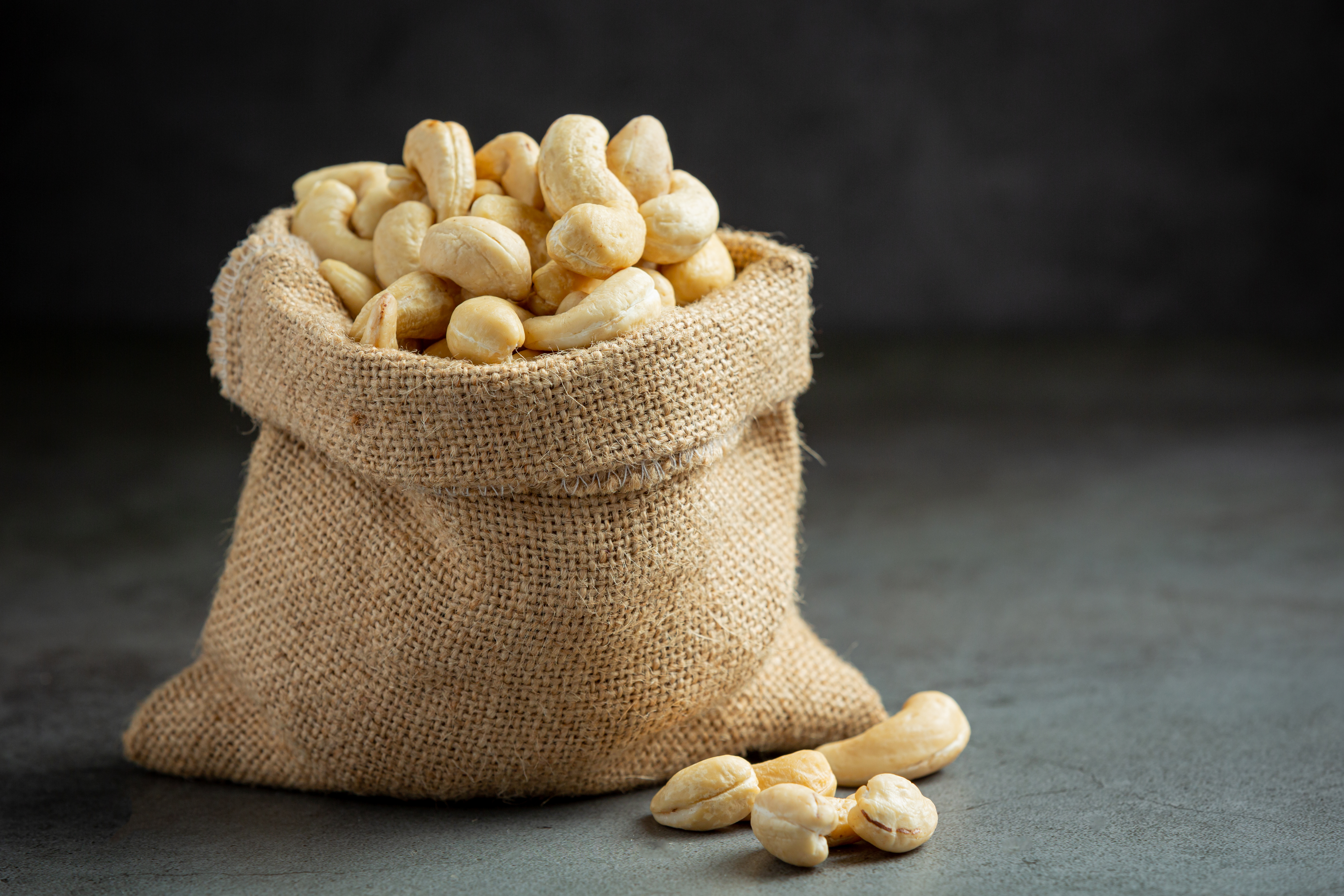 Cashew Kernels